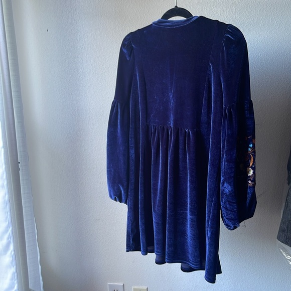 Shein Blue velvet with embroidery flower dress size M - Picture 6 of 6